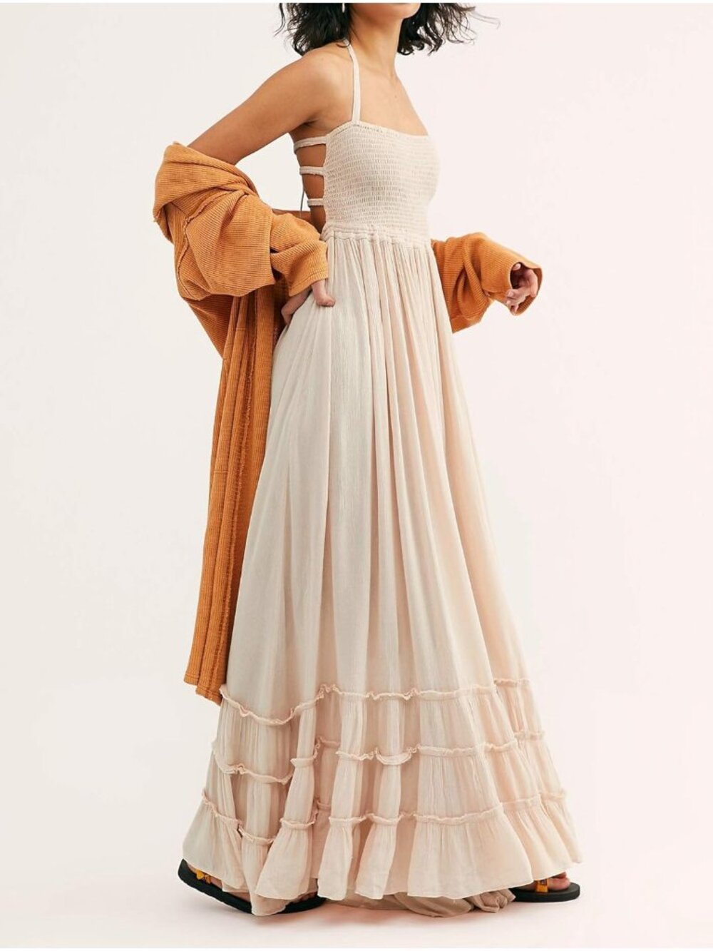 Women's Beige Summer Boho Sexy Backless Long Comfortable Stylish Maxi Dress - Picture 4 of 6